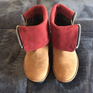 New Fry London zip boots. Can be worn many way due to the zip down red leather.